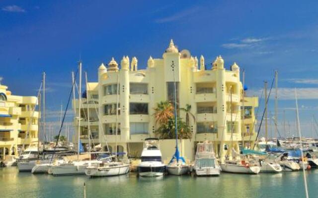 Luxury rentals Puerto marina Benalmadena