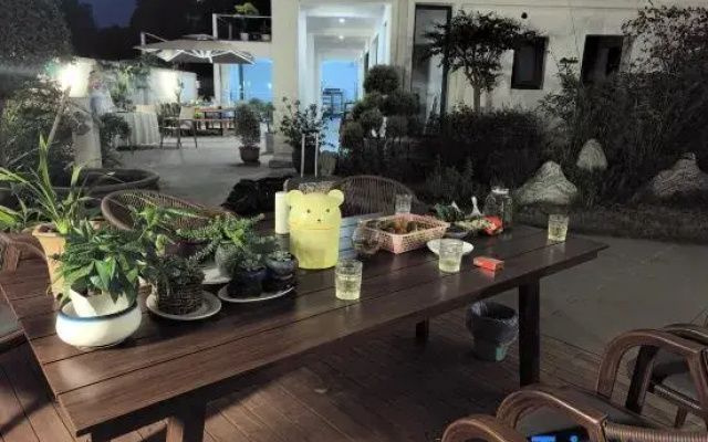 Pinshan Xiaozhu Homestay
