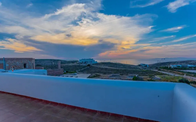 Villa Ioanna for 10 - Allparos Villas