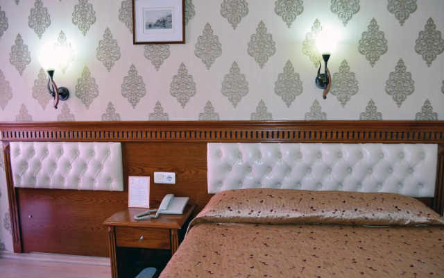 Ebru Hotel