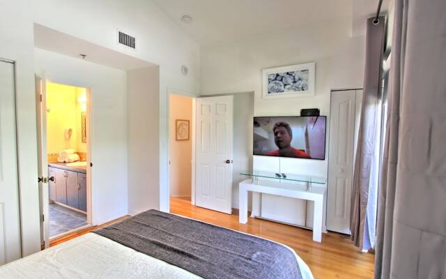 Private Apartments at South Beach