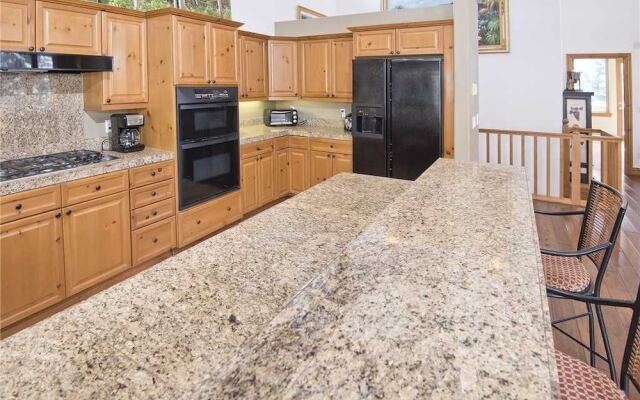 2892 C Kinnikinnick Rd. 3 Bedroom Home