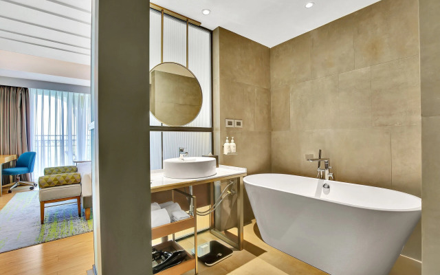 Holiday Inn Goa Candolim by IHG