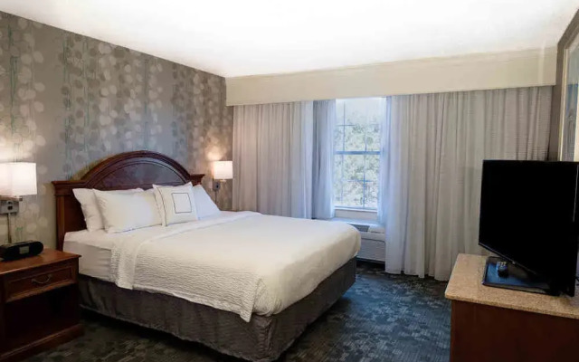 Courtyard Chapel Hill