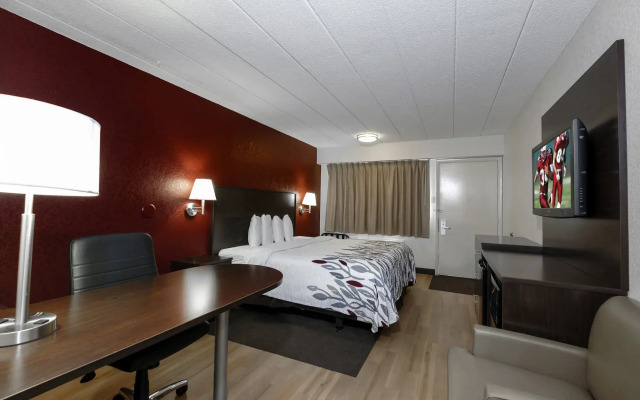 Red Roof Inn Detroit - Troy