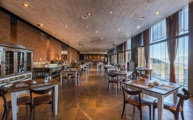 Enjoy Santiago - Hotel del Valle