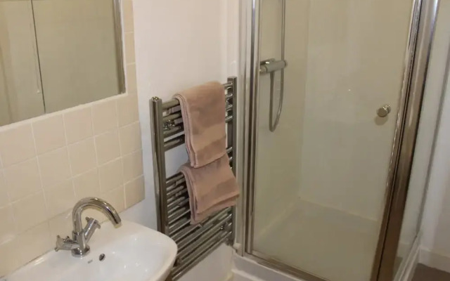 The Avenue Restaurant at The Victoria Inn