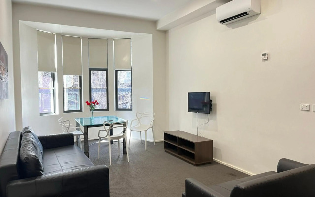 Comfort Apartments on Elizabeth