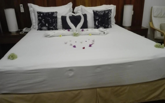 Sayura Beach Hotel