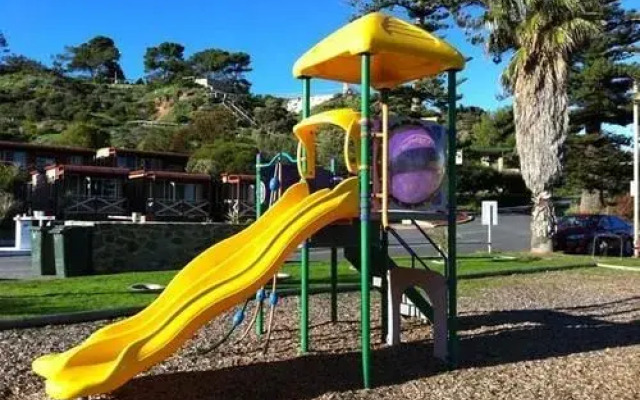 Brighton Beachfront Holiday Park