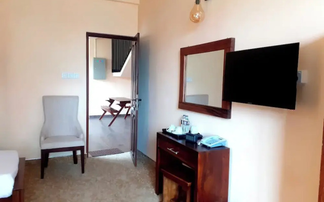 Rathna Grand Hotel Nuwara Eliya