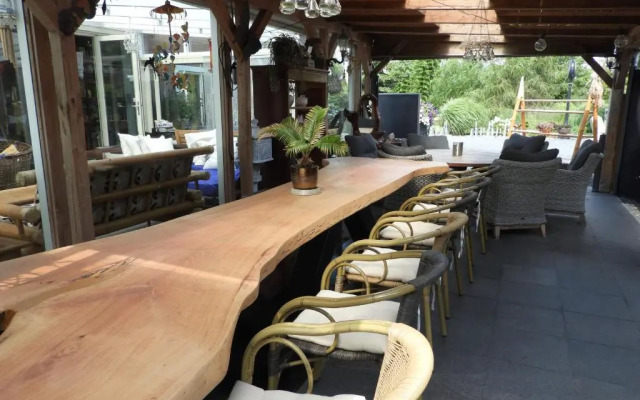 Romala's Home 1 en 2