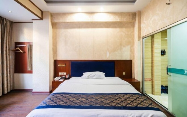 Yue Rui Fan Light Luxury Hotel – Guest Rooms – Baise
