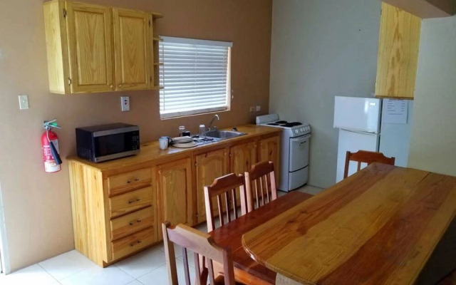 Sea View Apartments Negril