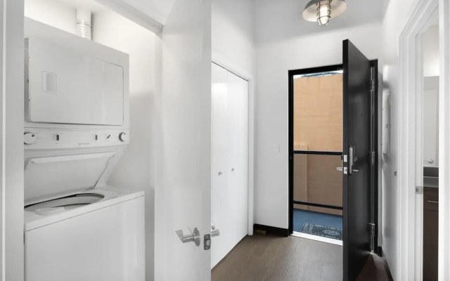 Tracyton Condo 202 in Bremerton