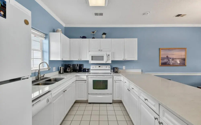 Magnolia North 4827-202