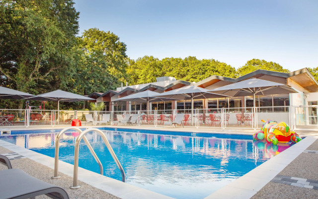 KYRIAD MONTCHANIN - Le Creusot