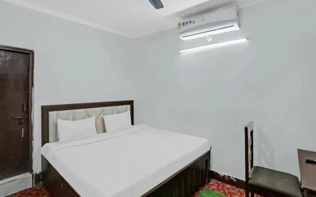 Hotel Signature View by Oyo Rooms