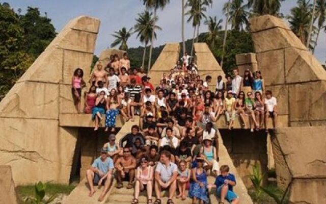 D'Coconut Island Resort