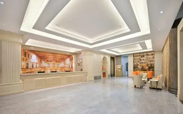 Vienna Hotel (Shanwei Feicui Bay)