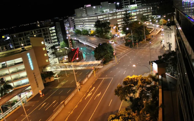 Auckland Waterfront Executive Living