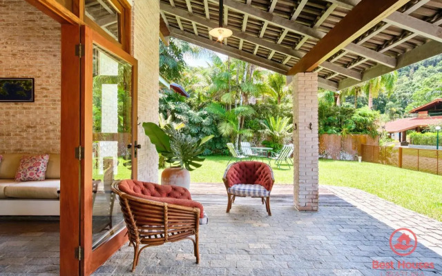 Bh36: Casa Em Condomínio Fechado De Alto Padrão!