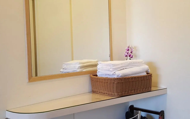 Light Dew Bed and Breakfast