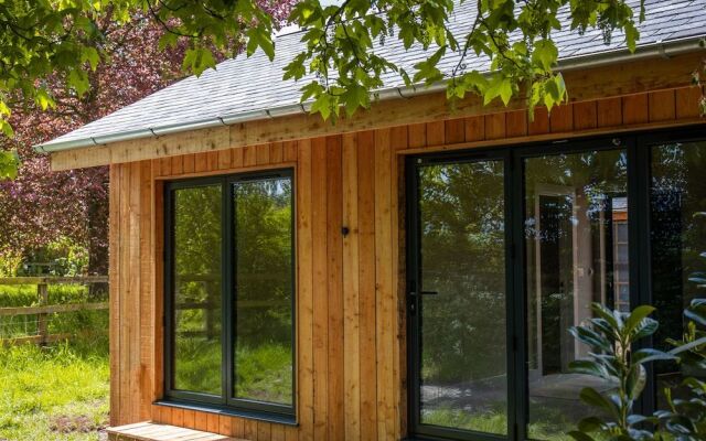 The Weeping Willow Lodges