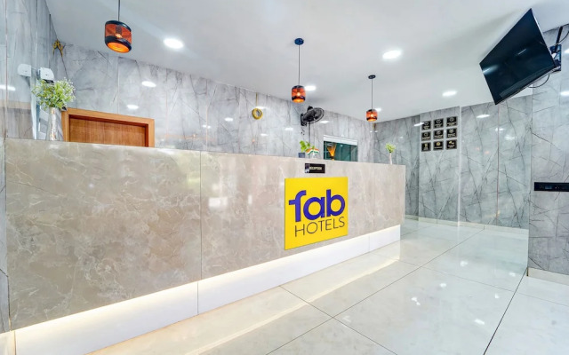 Fabhotel Q One Plaza