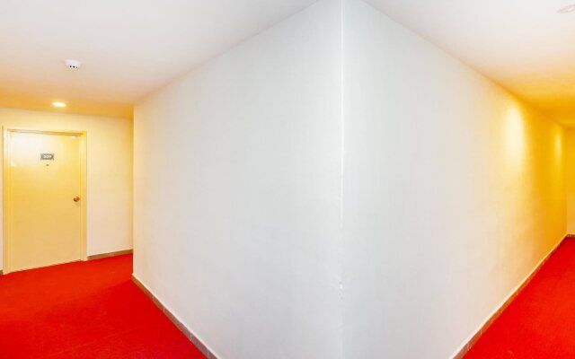 OYO 503 Hotel Aromas JB