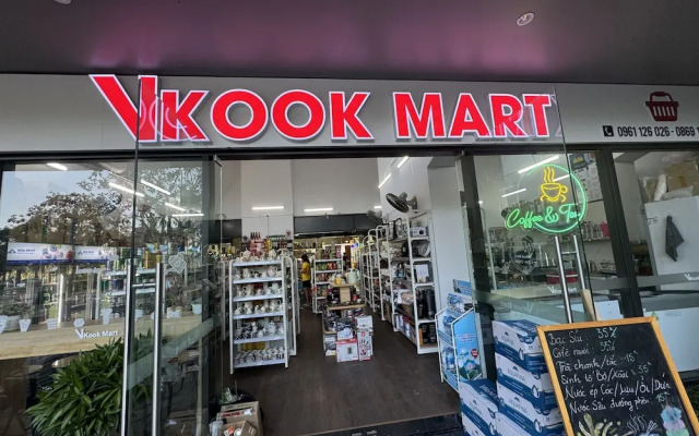 Landmark Ecopark by Emily in Town