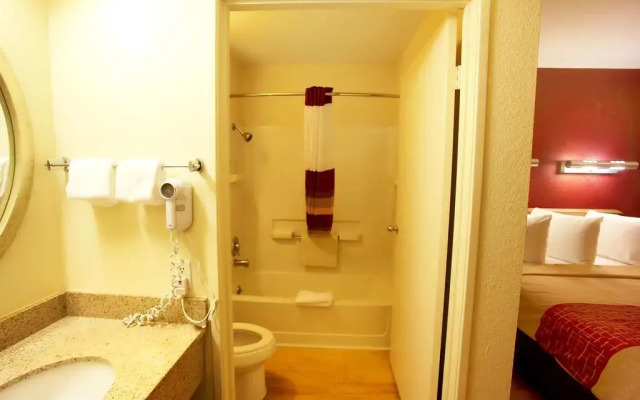 California Inn & Suites Rancho Cordova - Sacramento