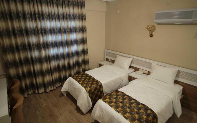 Grand Gulizar Hotel