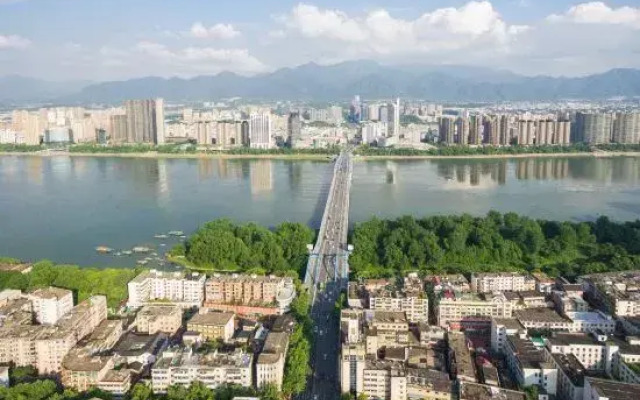 Yuanye Express Hotel (Yuanyuan Building)