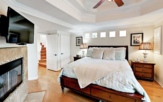Designer - 3 Br Home