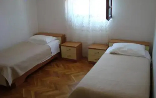 Apartment in Ždrelac with sea view, balcony, air conditioning, Wi-Fi (4561-1)