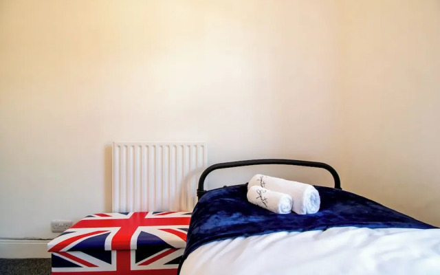 Stylish 3-bed Flat in South Shields