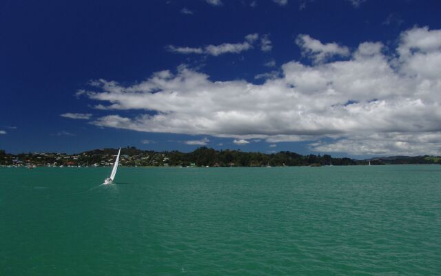 Orongo Bay Homestead