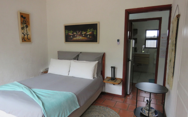 Beachcomber Bay - Guest House