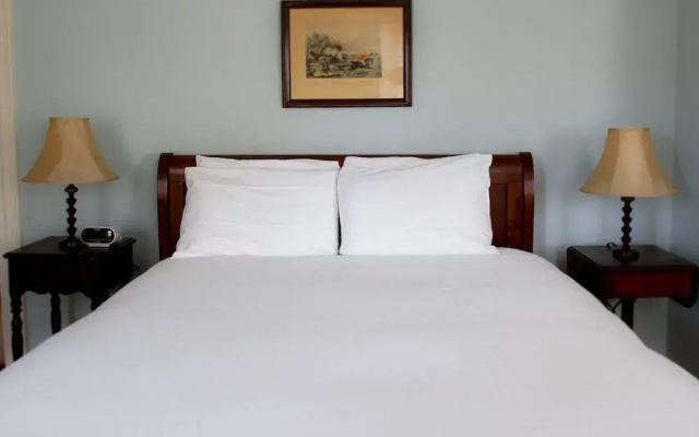 Inn at Glencairn
