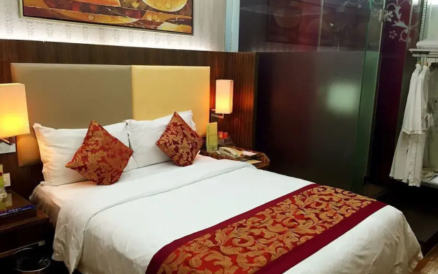 Berlin Holiday Hotel