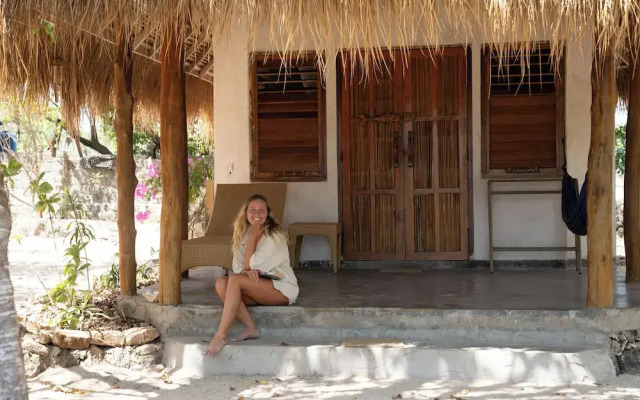 Rote Beach Bungalows