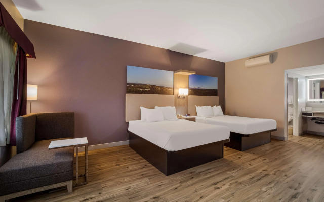 Best Western Diamond Bar Hotel & Suites