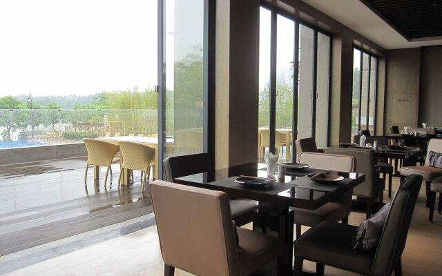 Silverworld Hotel