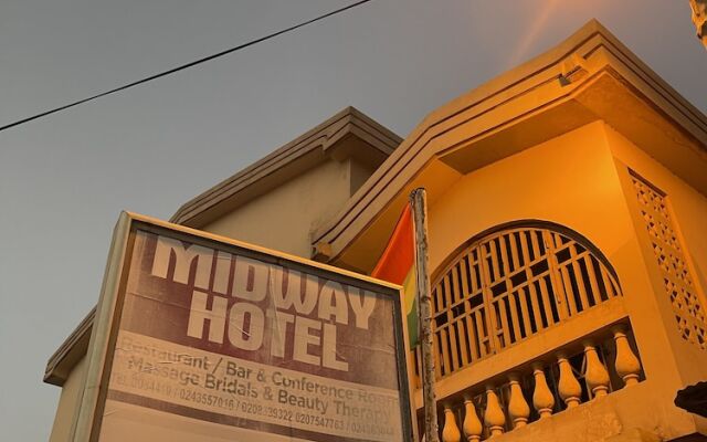 Midway Hotel