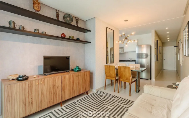 Charming Apt Just 450m From the Beach Emm0202