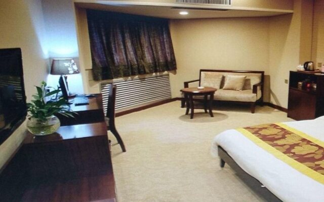 Shihezi Hotel