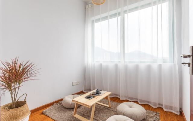 Locals Boutique Apartment Huafa Plaza 31