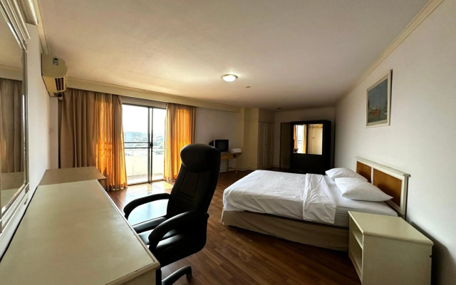 Garden Paradise Hotel & Serviced Apartment