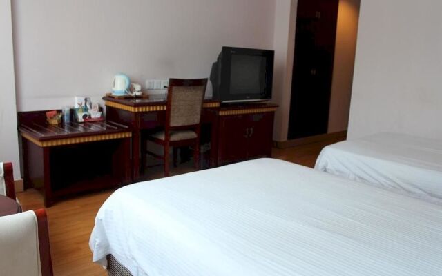 Yiting Four Seasons Hotel (Shanghai Dongfang Road)